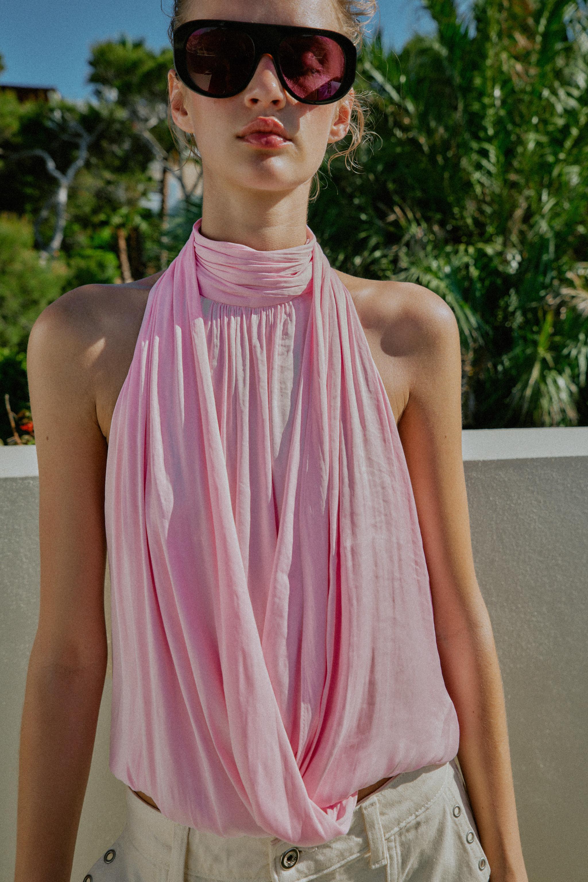 SATIN EFFECT HALTER TOP